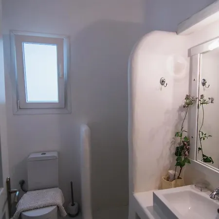 Mv Serenity Ano Mera