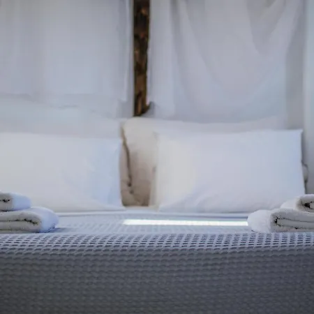 Mv Serenity * Άνω Μερά