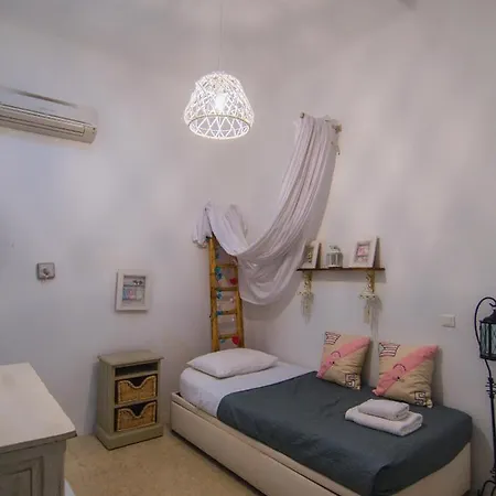 Prázdninový dům Mv Serenity Ano Mera